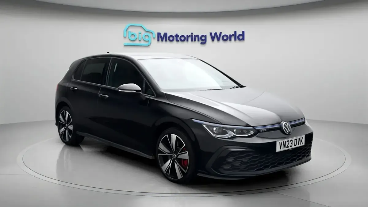 Used VW Golf VIII GTE 245 HP (180 kW) 2023 Hatchback