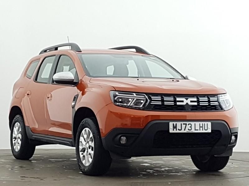 Orange Used 2023 Dacia Duster Expression SUV | £14,998 (Fair price) - Image 1/4