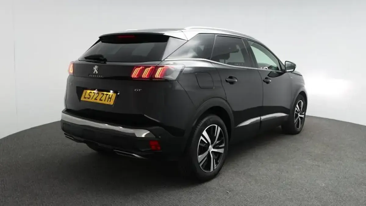 Used Peugeot 3008 GT-line 131 HP (96 kW) 2022 Black SUV
