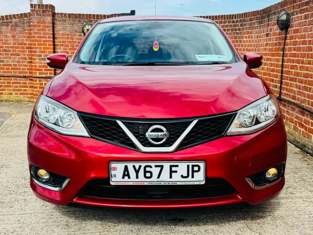 Used Nissan Pulsar S 115 HP (84 kW) 2024 Red Hatchback