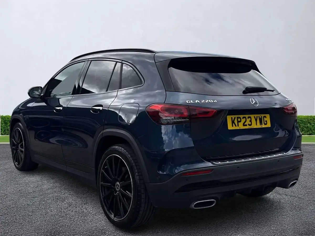 Used Mercedes GLA220 AMG line 2023 Blue SUV
