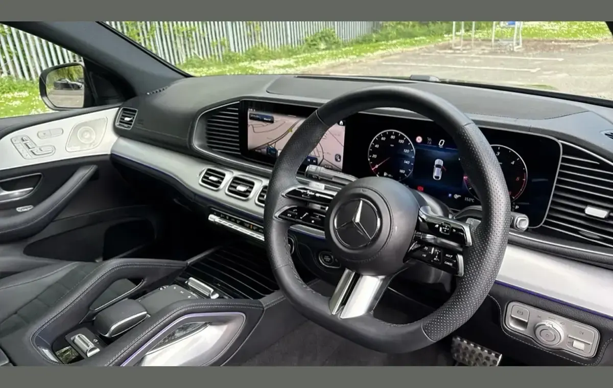 Used Mercedes GLE450 AMG Urban 367 HP (269 kW) 2025 Obsidian black metallic SUV