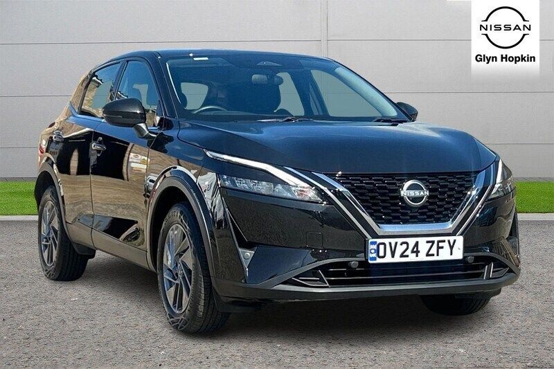 Black Used 2024 Nissan Qashqai Acenta Premium SUV | £21,533 (Fair price) - Image 1/4