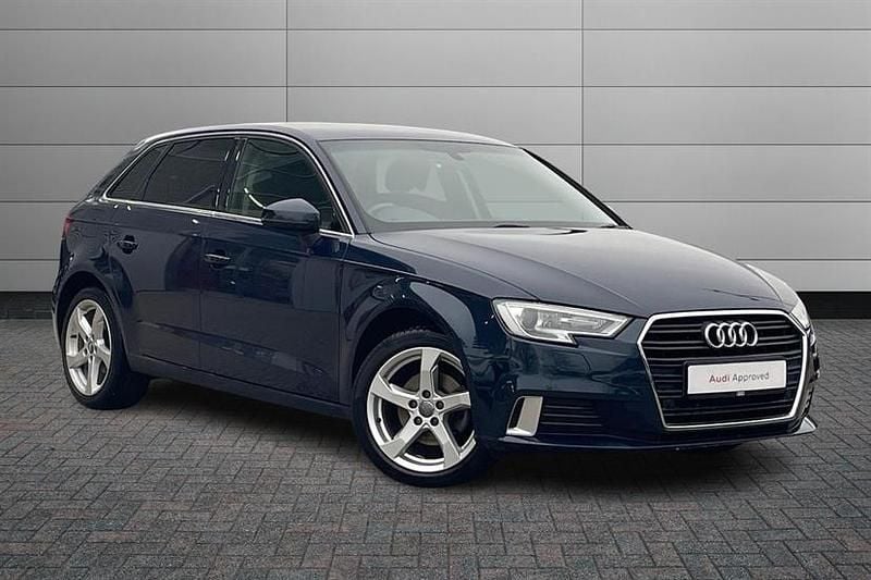 Used Audi A3 Sport 150 HP (110 kW) 2018 Blue Sedan