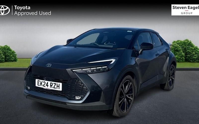 Used Toyota C-HR 140 HP (102 kW) 2026 SUV