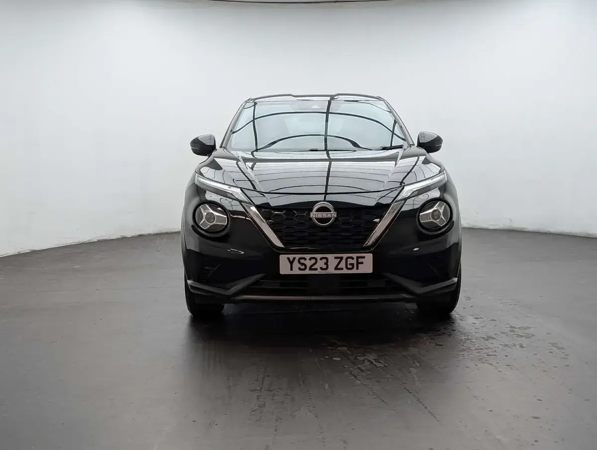 Used Nissan Juke N-Connecta 143 HP (105 kW) 2023 Black SUV