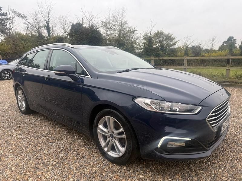Used Ford Mondeo Zetec 150 HP (110 kW) 2019 Blue Estate