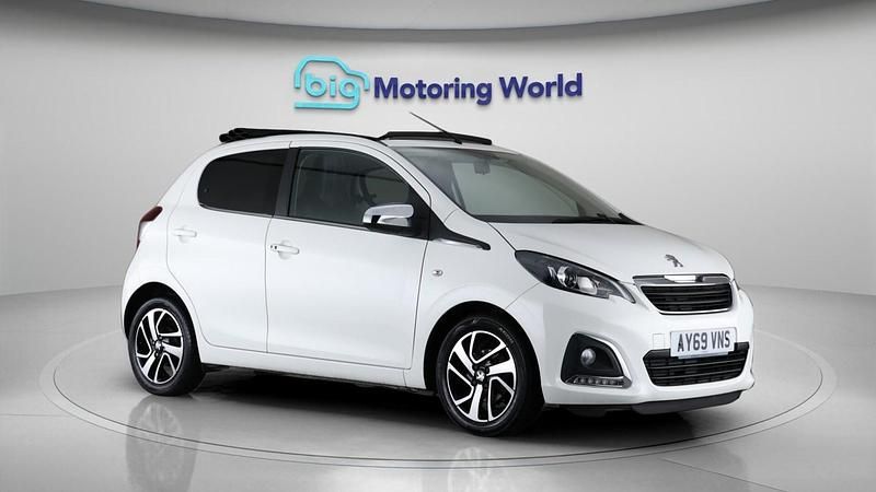 White Used 2020 Peugeot 108 Allure Hatchback | £8,300 (Fair price) - Image 1/4