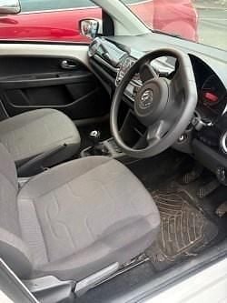 Used VW up! move up! 60 HP (44 kW) 2014 White Hatchback