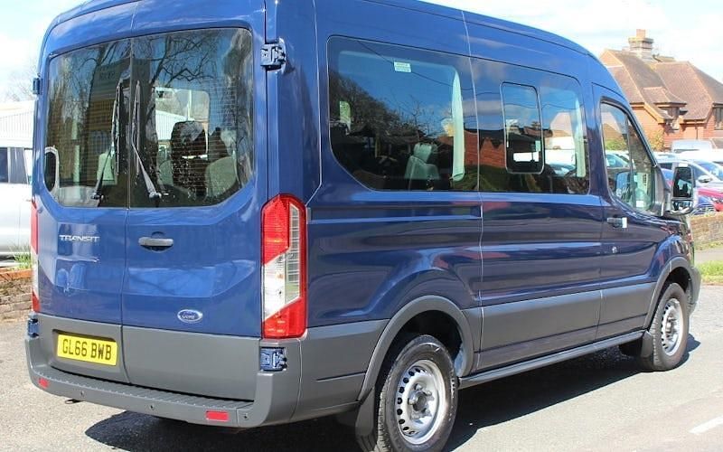 Used Ford Transit 125 HP (91 kW) 2018 MPV