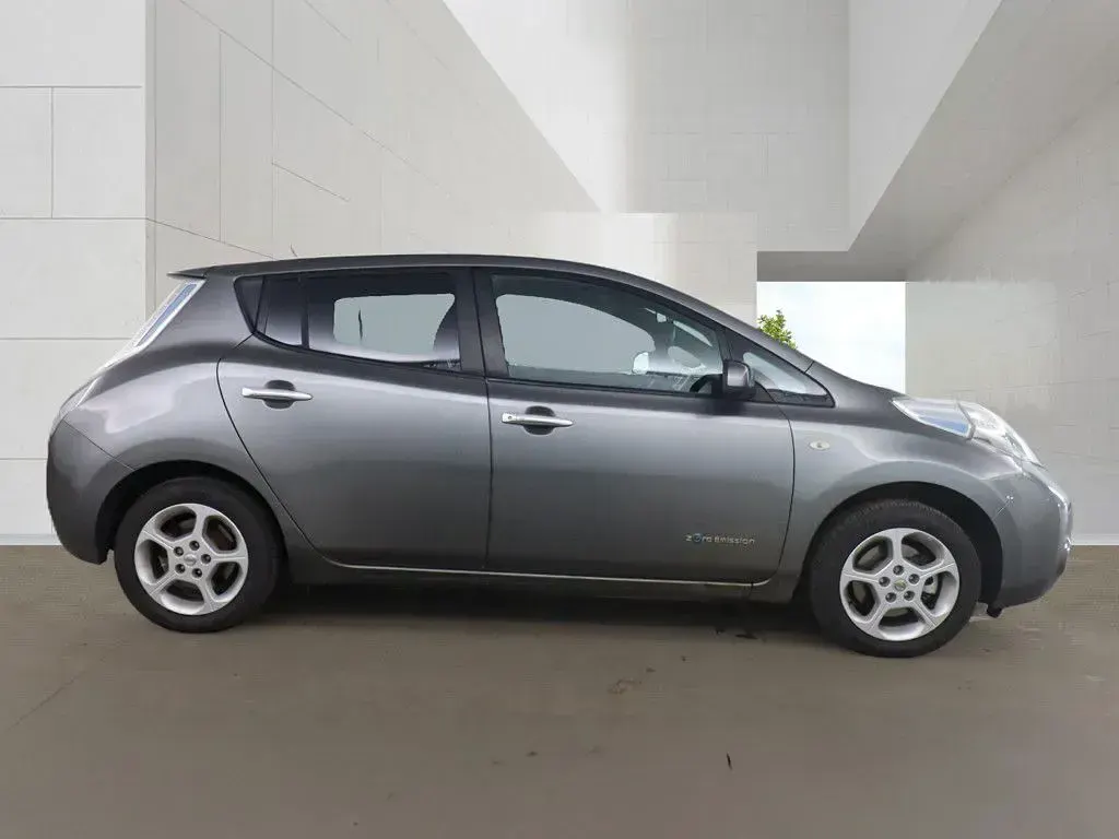 Used Nissan Leaf Acenta 80 kW (109 HP) 2016 Hatchback