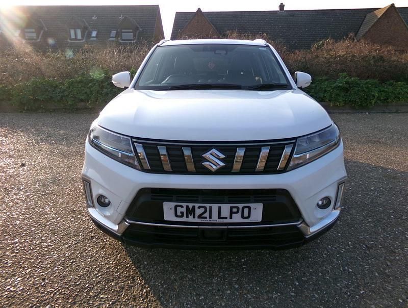 Used Suzuki Vitara SZ5 2021 White SUV
