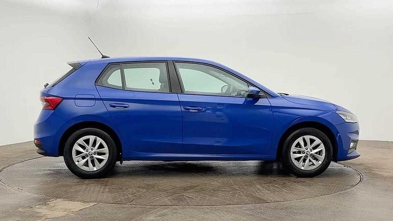 Used Skoda Fabia Comfort 59 HP (43 kW) 2022 Energy blue Hatchback