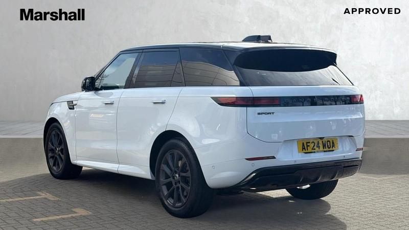 Second-hand Land Rover Range Rover Sport SE Dynamic 300 CP (220 kW) 2024 Alb SUV