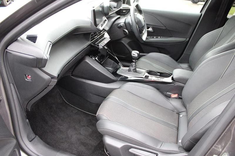 Used Peugeot 208 GT 99 HP (72 kW) 2022 Grey Hatchback