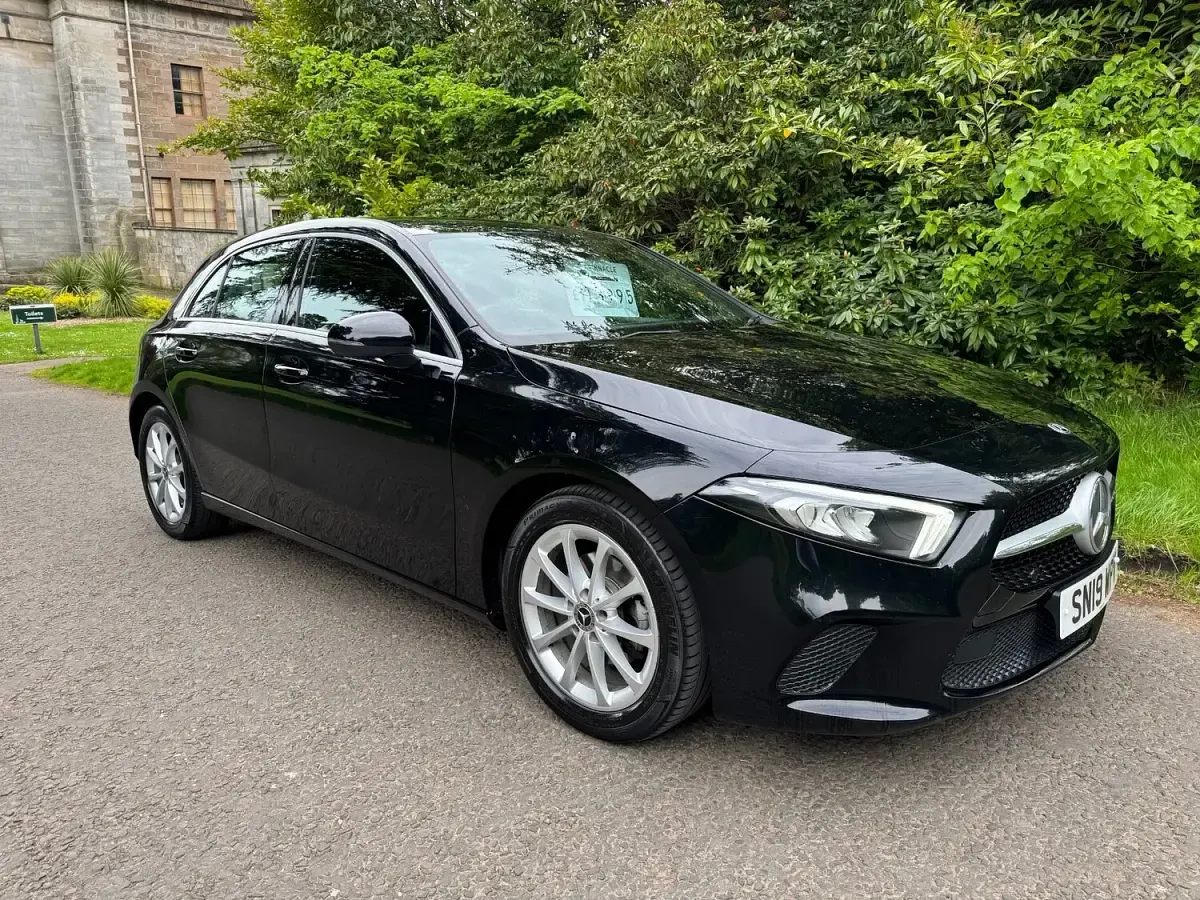 Used Mercedes A180 116 HP (85 kW) 2019 Black Hatchback