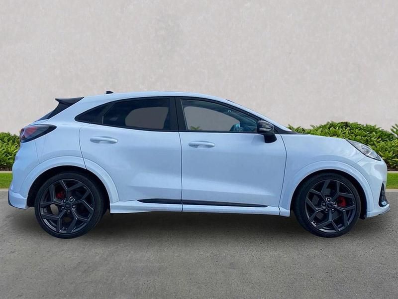 Used Ford Puma ST 200 HP (147 kW) 2023 White SUV