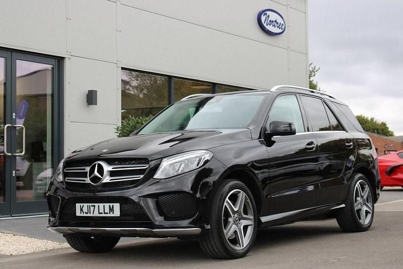 Black Used 2017 Mercedes GLE350 AMG line Estate | £18,943 (Good price) - Image 1/4
