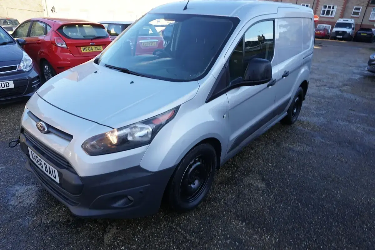 Used Ford Transit Connect 99 HP (72 kW) 2016 Silver MPV