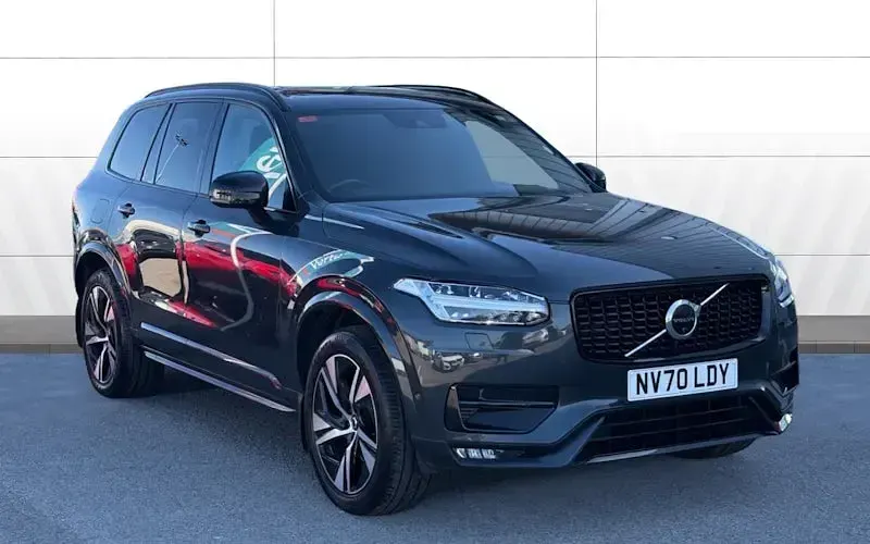 Usado Volvo XC90 R-Design 235 HP (172 kW) 2021 SUV