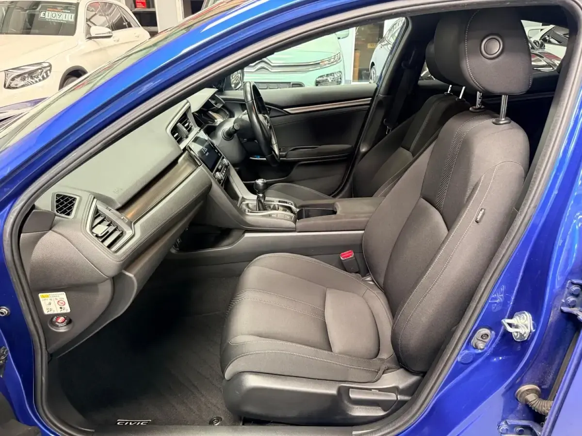 Used Honda Civic SR 2019 Blue Hatchback