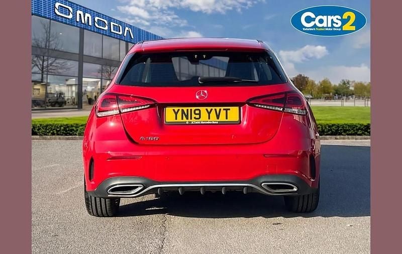 Used Mercedes A180 AMG Line Premium 134 HP (98 kW) 2019 Red Hatchback