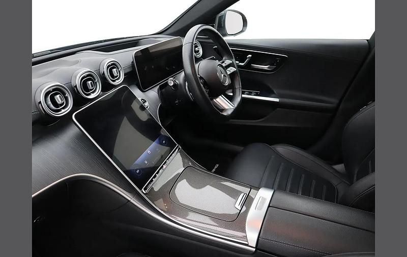 Used Mercedes C300e AMG Line Premium Plus 308 HP (226 kW) 2023 Black Estate