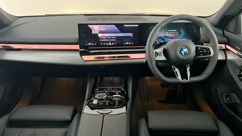Used BMW 530e M Sport 295 HP (216 kW) 2026 Black Estate