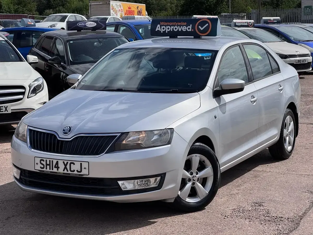Used Skoda Rapid SE 2014 Silver Hatchback