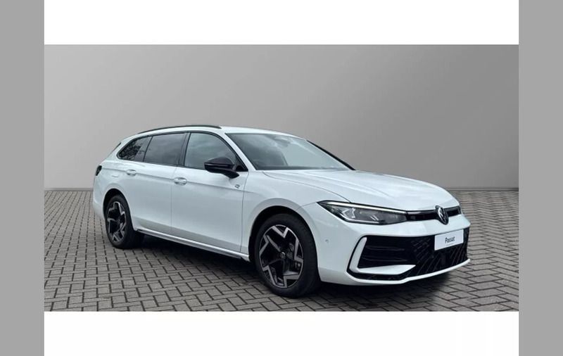Other New 2024 VW Passat R-line Estate | £41,013 (Expensive) - Image 1/4