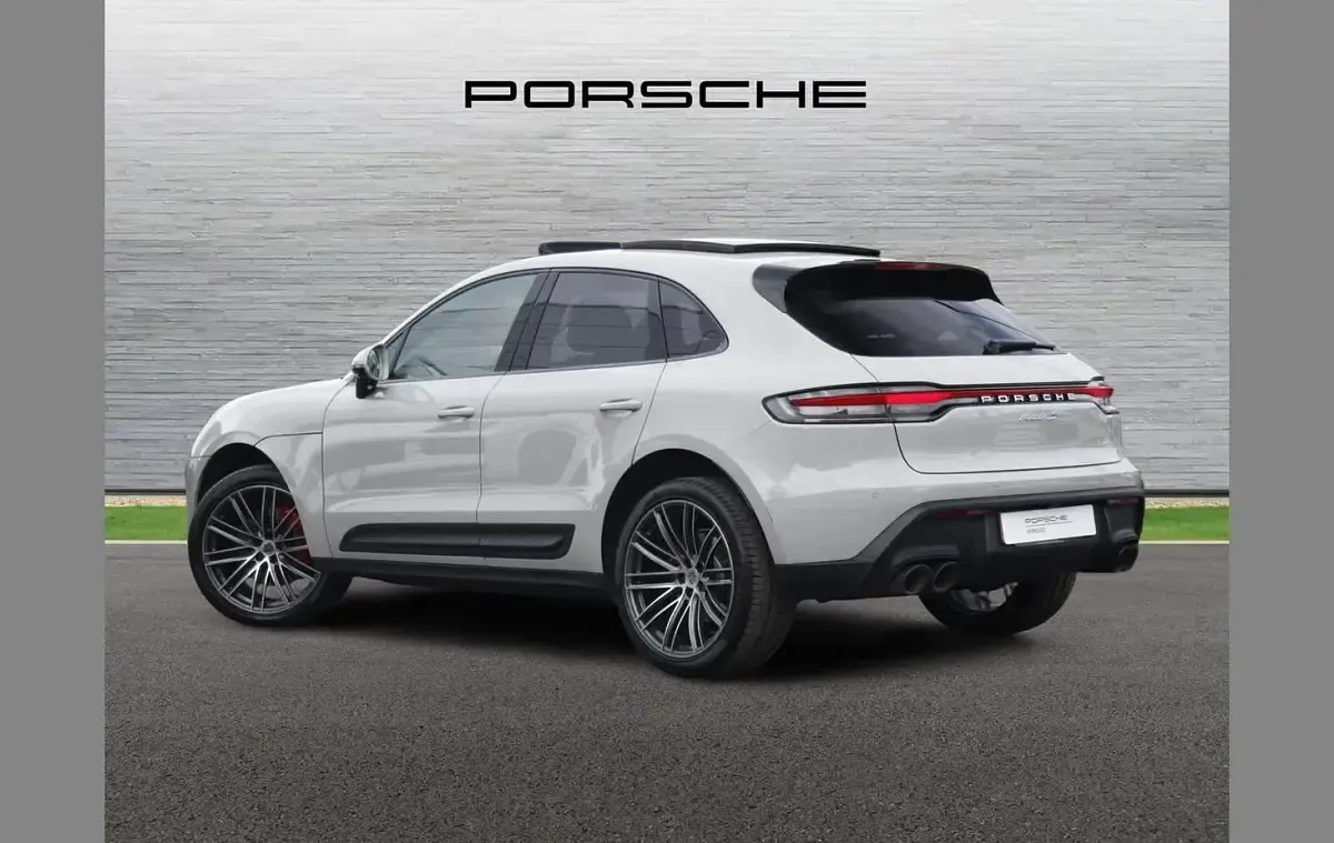 Used Porsche Macan 374 HP (275 kW) 2023 Grey SUV