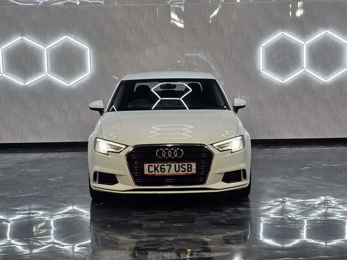 Used Audi A3 Sport 116 HP (85 kW) 2017 White Sedan