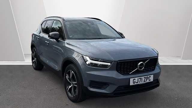 Used 2022 Volvo XC40 R-Design SUV | £26,995 (Fair price) - Image 1/3