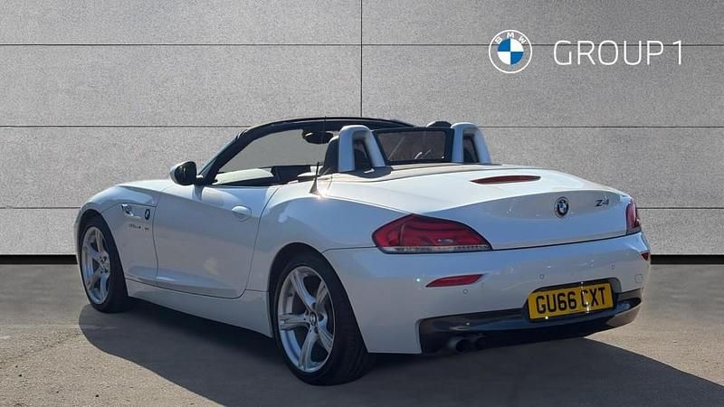 Used BMW Z4 Comfort Edition 245 HP (180 kW) 2016 Mineral white Cabriolet