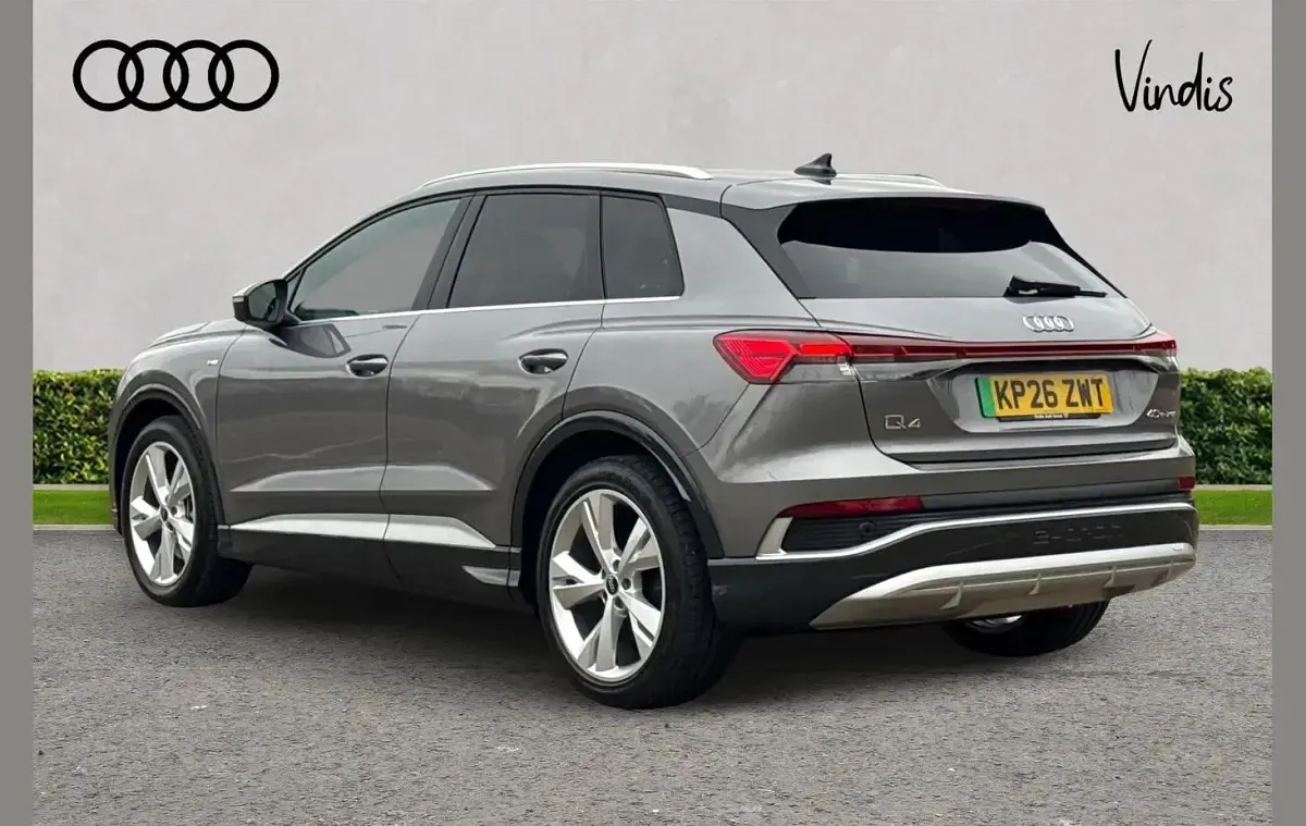Used Audi Q4 e-tron S-Line 147 kW (200 HP) 2026 Grey SUV