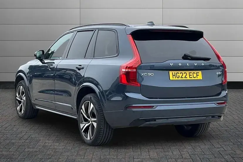 Used Volvo XC90 Plus 235 HP (172 kW) 2022 Blue SUV