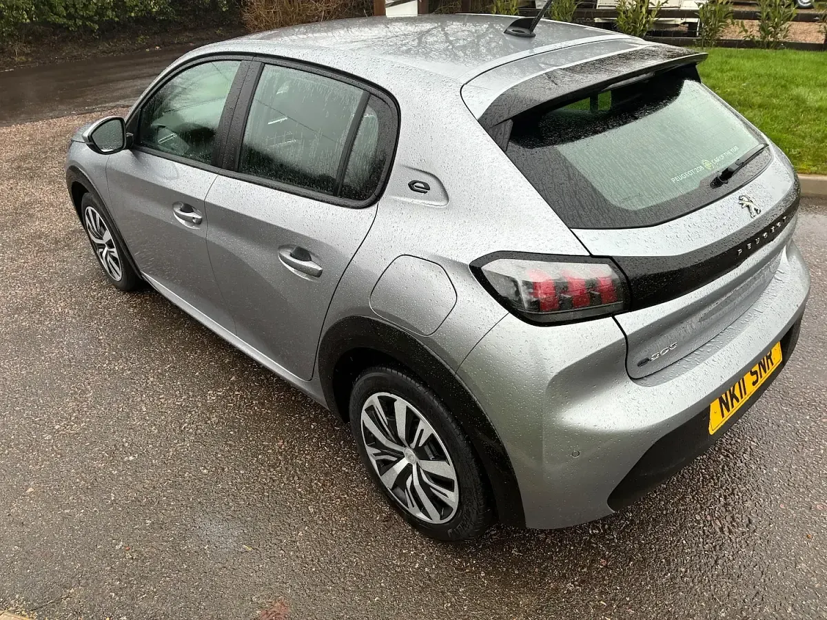 Used Peugeot e-208 Active 100 kW (136 HP) 2026 Grey Hatchback