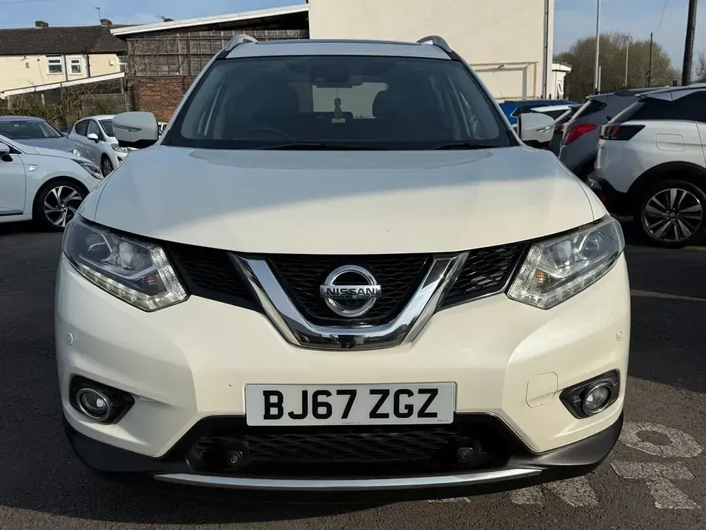 Used Nissan X-Trail Tekna 130 HP (95 kW) 2017 White SUV