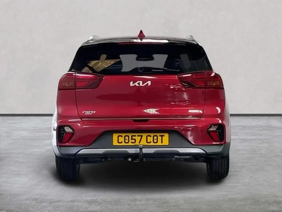Used Kia Niro 2022 Red SUV