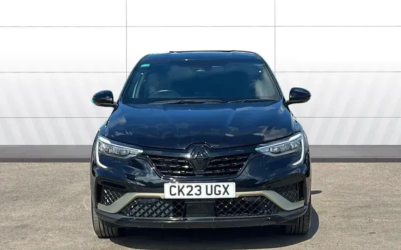 Used Renault Arkana Engineered 143 HP (105 kW) 2023 Black SUV