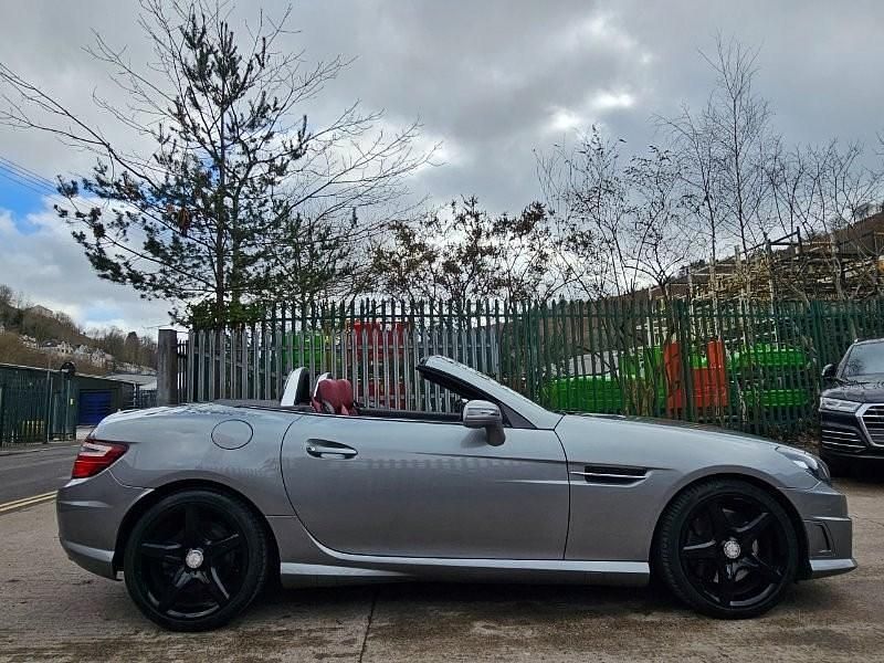 Begagnad Mercedes SLK250 AMG 2012 Silver Cab