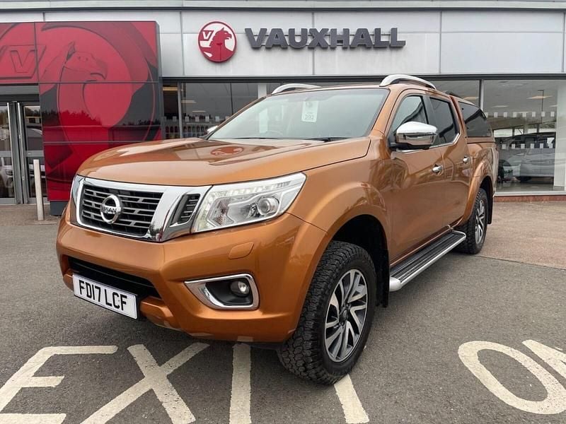 Yellow Used 2017 Nissan Navara Tekna Pickup | £15,828 (Fair price) - Image 1/4