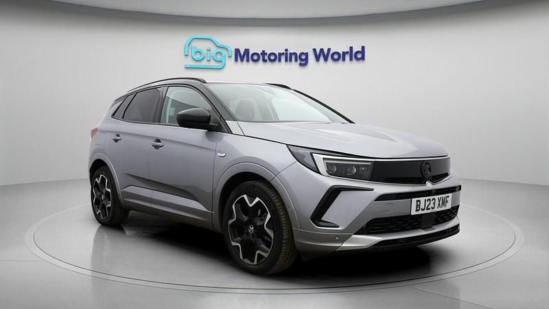 Used Vauxhall Grandland X Ultimate 131 HP (96 kW) 2023 Grey SUV