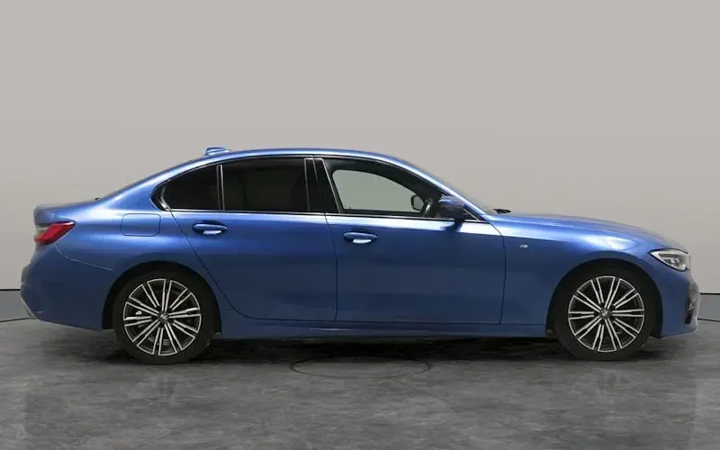 Used BMW 320 M Sport 190 HP (139 kW) 2020 Blue Sedan