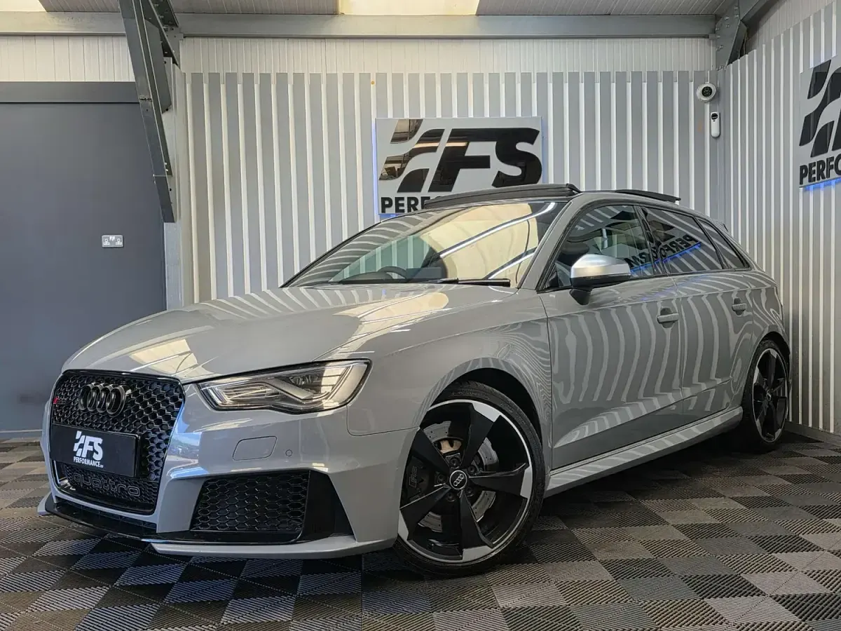 Used Audi RS3 Comfort 367 HP (269 kW) 2016 Grey Sedan