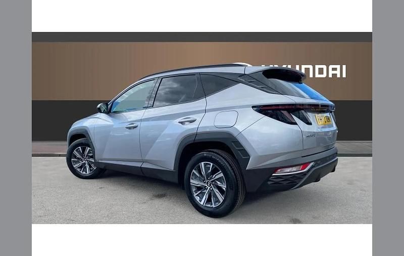Used Hyundai Tucson SE 147 HP (108 kW) 2023 Silver SUV