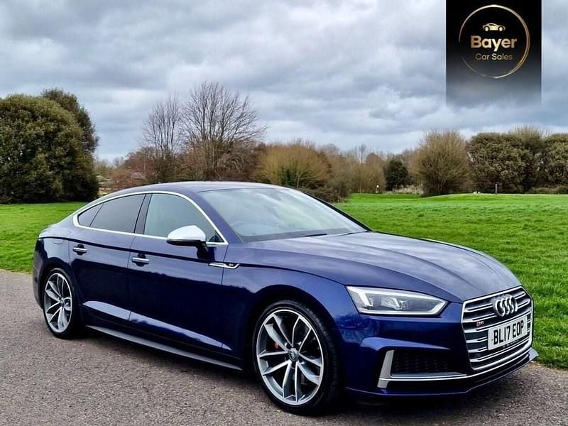 Used Audi A5 Advanced 2017 Blue Coupe