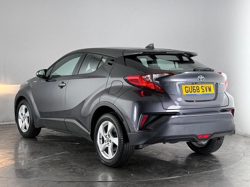 Used Toyota C-HR 122 HP (89 kW) 2018 Grey SUV
