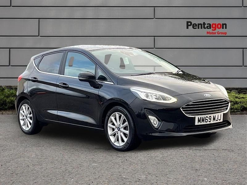 Shadow black premium colour Used 2020 Ford Fiesta Titanium Hatchback | £9,495 (Fair price) - Image 1/4