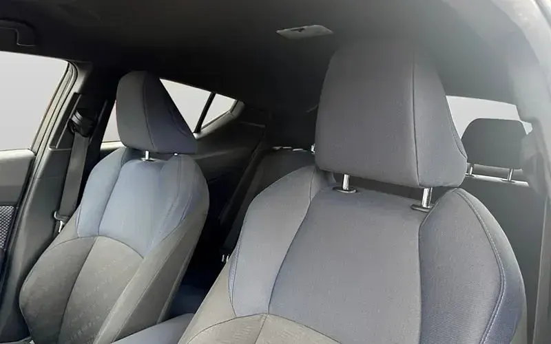 Used Toyota C-HR 122 HP (89 kW) 2017 Silver SUV